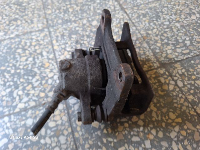 bontott SMART FORTWO Jobb első Féknyereg Munkahengerrel