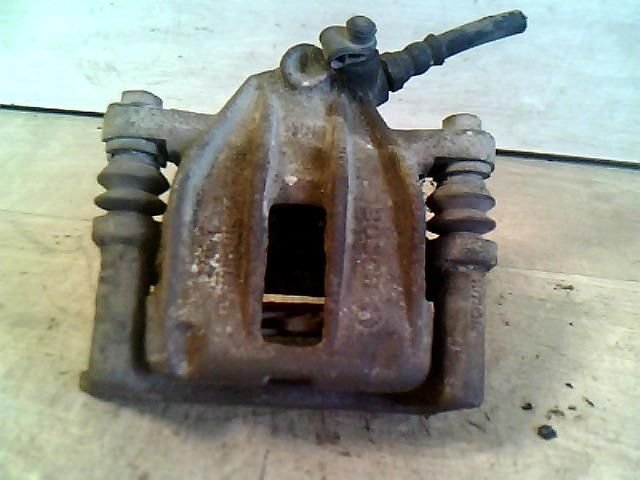 bontott SMART FORTWO Jobb első Féknyereg Munkahengerrel