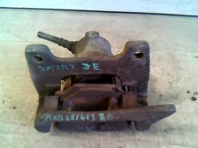 bontott SMART FORTWO Jobb első Féknyereg Munkahengerrel
