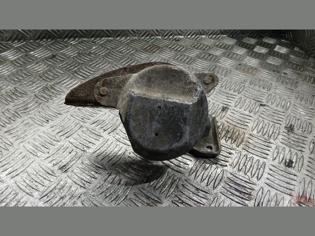 bontott SMART FORTWO Motor Tartó Bak Bal