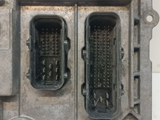 bontott SMART FORTWO Motorvezérlő