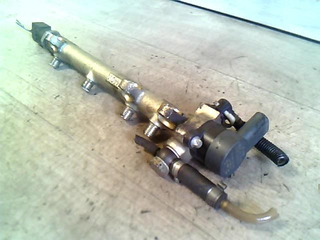 bontott SMART FORTWO Nagynyomású Üzemanyag Gyűjtőcső