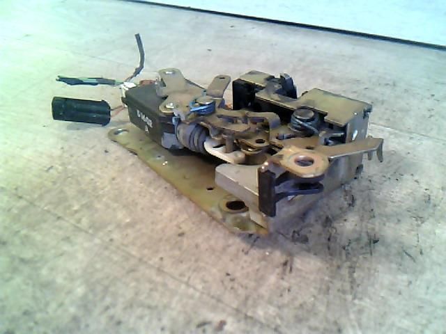 bontott SMART FORTWO Bal első Ajtózár