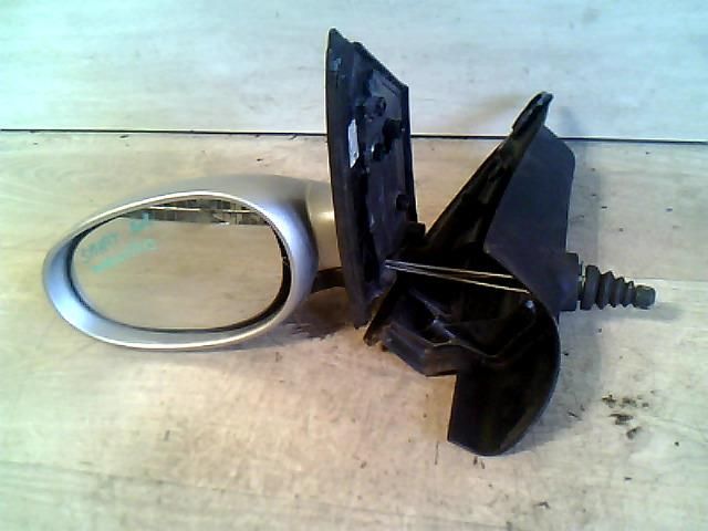 bontott SMART FORTWO Bal Visszapillantó Tükör (Mechanikus)