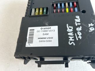 bontott SMART FORTWO Biztosítéktábla Utastér