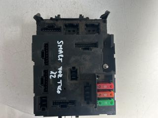 bontott SMART FORTWO Biztosítéktábla Utastér