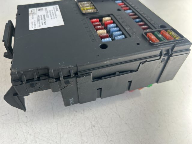 bontott SMART FORTWO Biztosítéktábla Utastér