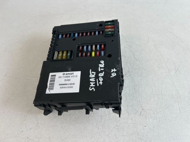 bontott SMART FORTWO Biztosítéktábla Utastér