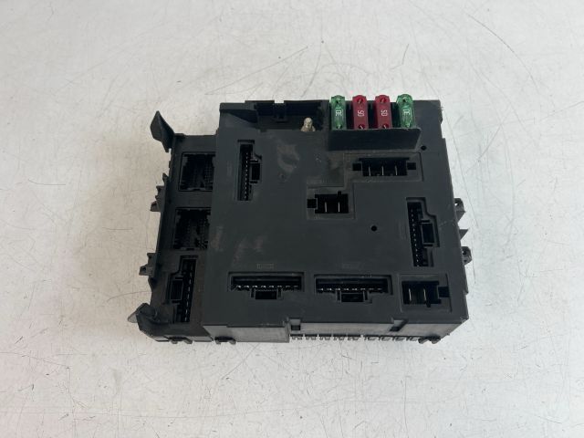 bontott SMART FORTWO Biztosítéktábla Utastér