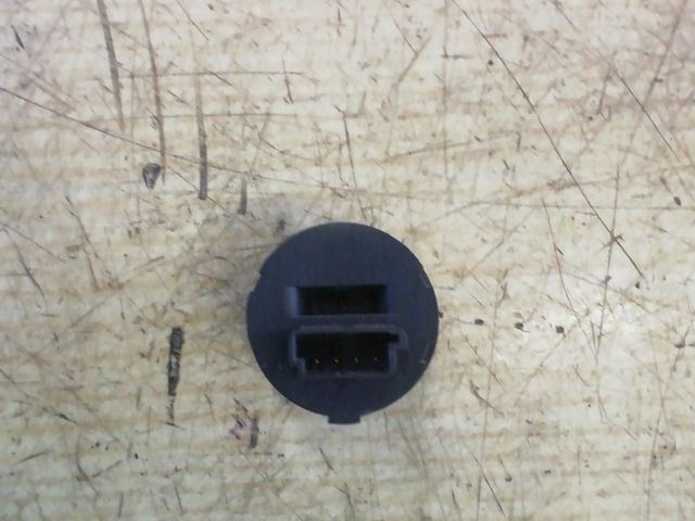 bontott SMART FORTWO Csomagtér Nyitó Kar / Gomb