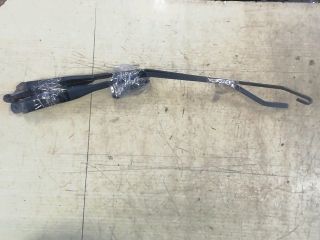 bontott SMART FORTWO Első Ablaktörlő Kar