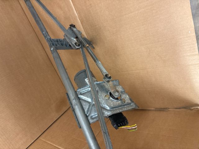 bontott SMART FORTWO Első Ablaktörlő Motor