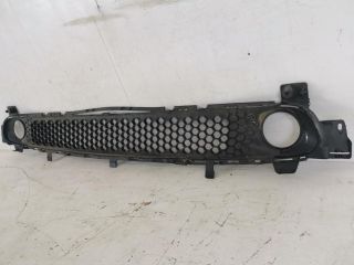 bontott SMART FORTWO Első Lökhárító Alsó Középső Díszrács