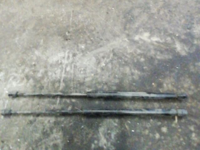 bontott SMART FORTWO Gázrugós Kitámasztó Teleszkóp Pár Csomagtérajtó