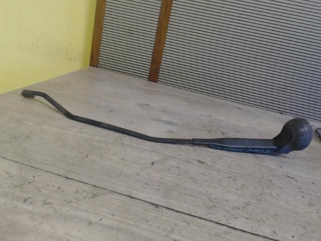 bontott SMART FORTWO Jobb első Ablaktörlő Kar