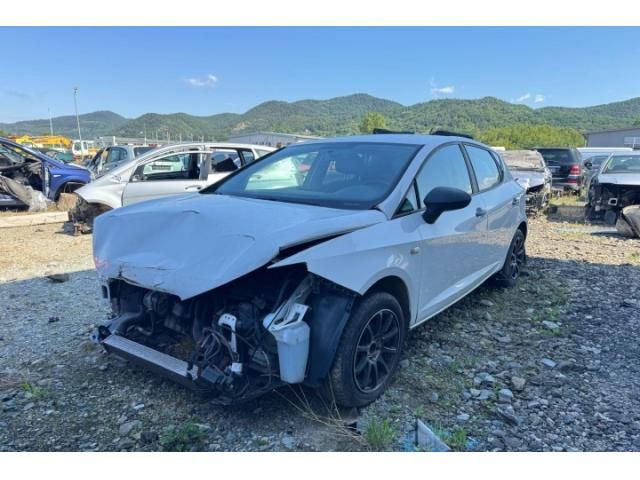 bontott SMART FORTWO Jobb első Dobbetét (Kerékjárati, Műanyag)