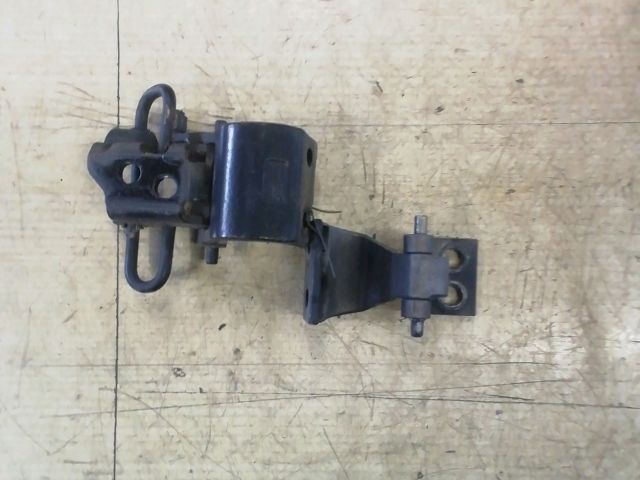 bontott SMART FORTWO Jobb első Zsanér