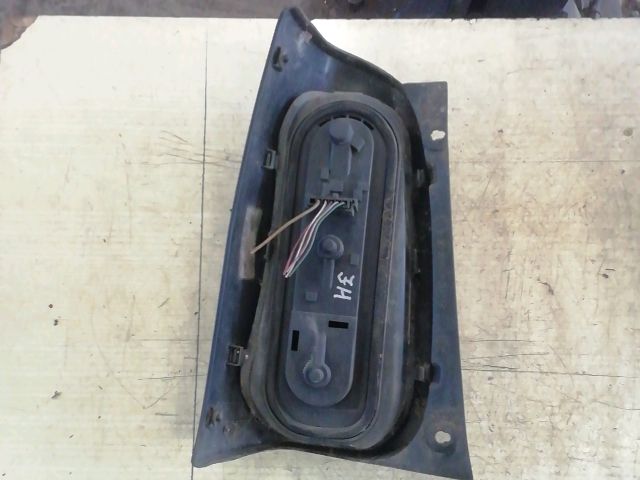 bontott SMART FORTWO Jobb Hátsó Lámpa