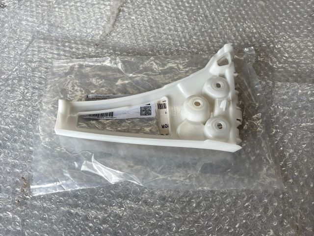 bontott SMART FORTWO Jobb hátsó Oldal Lökhárító Tartó (Műanyag)