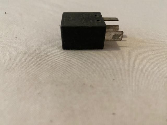 bontott SMART FORTWO Relé