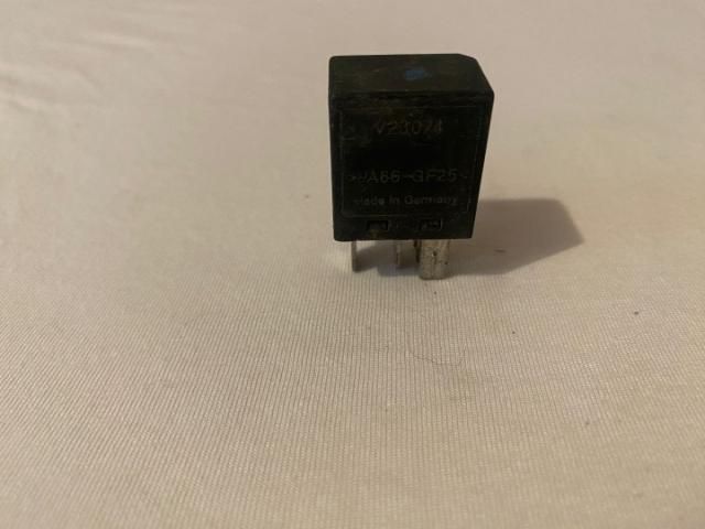 bontott SMART FORTWO Relé