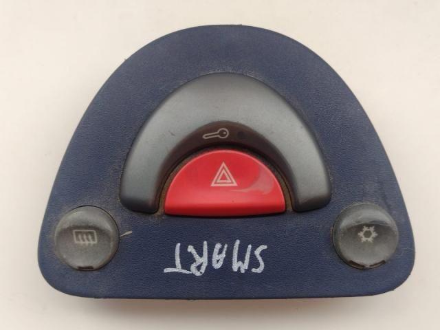 bontott SMART FORTWO Vészvillogó Kapcsoló