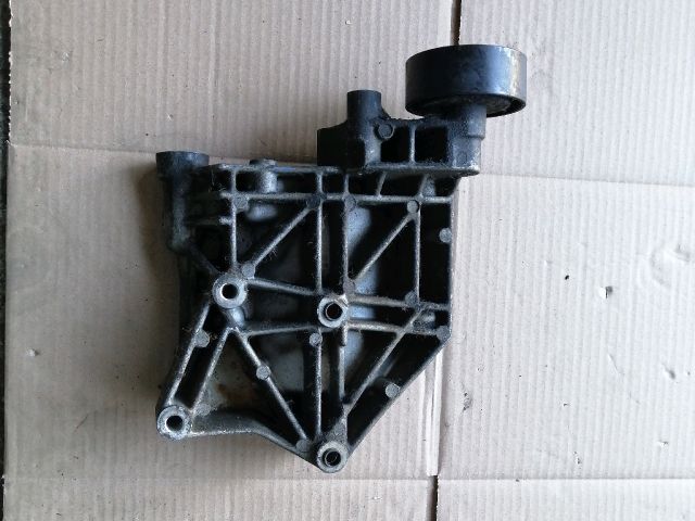 bontott SSANGYONG ACTYON Generátor Tartó Bak