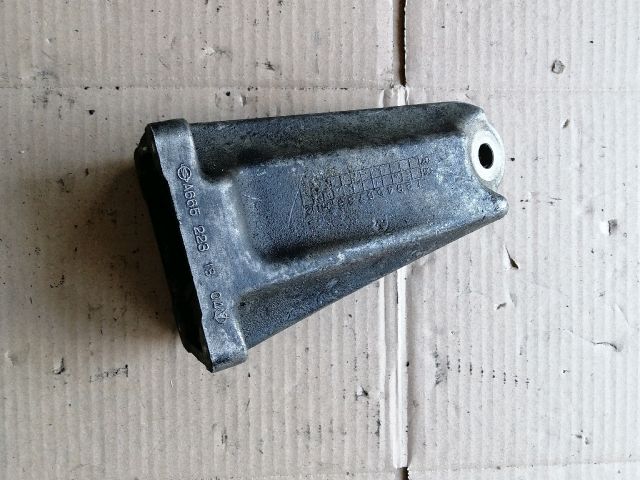 bontott SSANGYONG ACTYON Motor Tartó Bak Bal