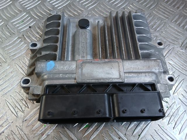 bontott SSANGYONG ACTYON Motorvezérlő