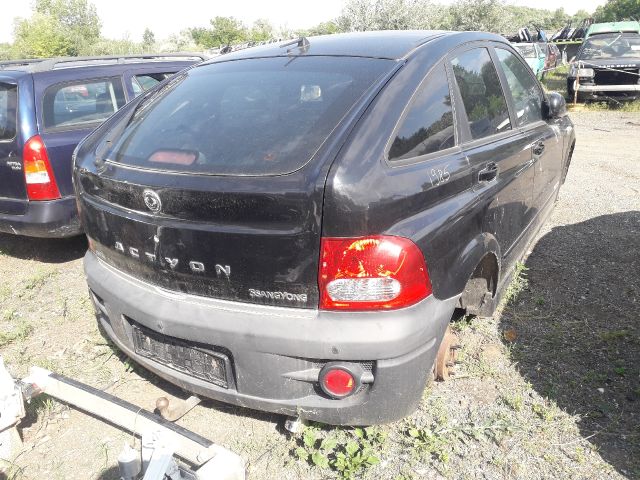 bontott SSANGYONG ACTYON Jobb első Csonkállvány Kerékaggyal