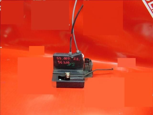 bontott SSANGYONG ACTYON Bal első Ajtózár