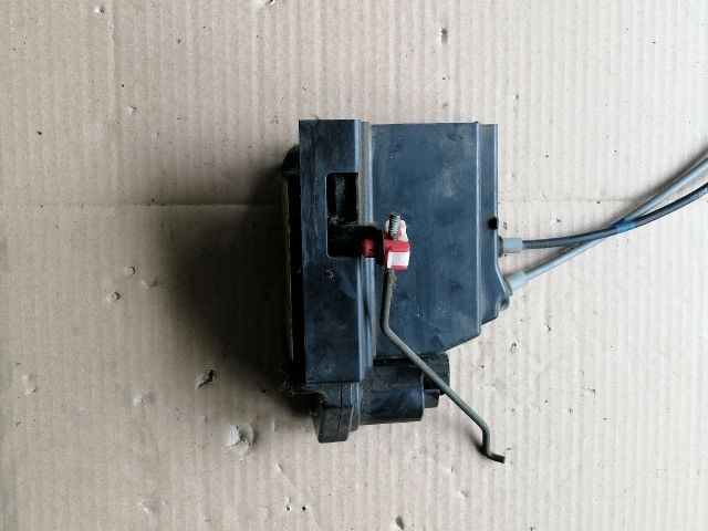 bontott SSANGYONG ACTYON Bal hátsó Ajtózár