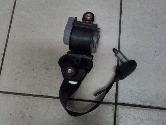 bontott SSANGYONG ACTYON Bal hátsó Biztonsági Öv