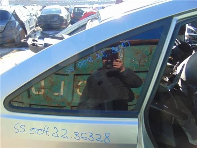 bontott SSANGYONG ACTYON Jobb C Oszlop Oldalablak Üveg