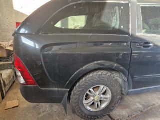 bontott SSANGYONG ACTYON Jobb első Ajtó Kárpit