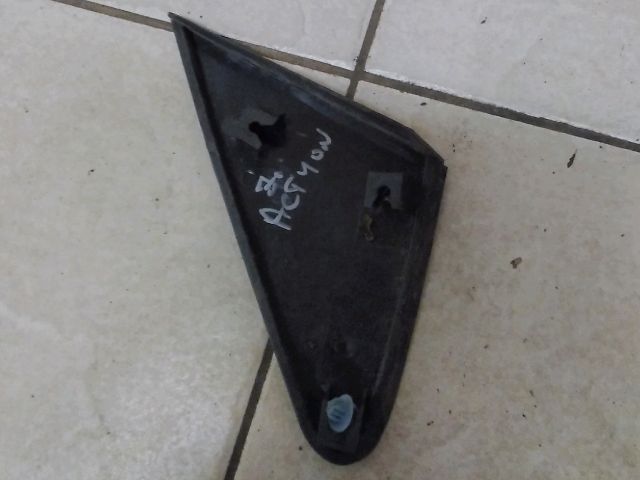 bontott SSANGYONG ACTYON Jobb első Ajtókeret Burkolat