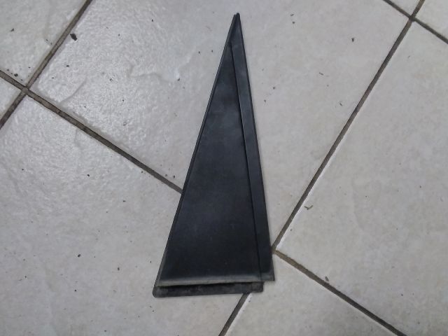 bontott SSANGYONG ACTYON Jobb hátsó Ajtókeret Burkolat