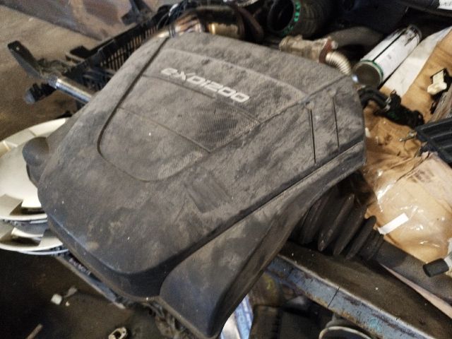 bontott SSANGYONG KORANDO Felső Motorburkolat