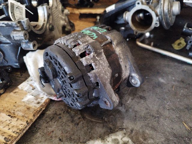 bontott SSANGYONG KORANDO Generátor