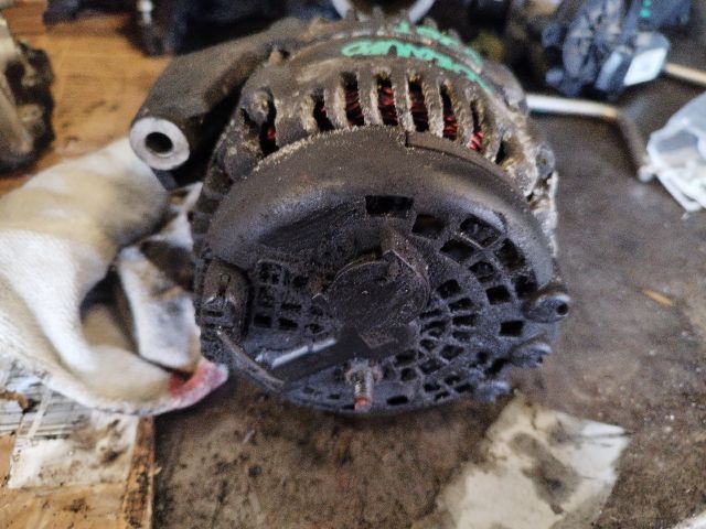 bontott SSANGYONG KORANDO Generátor