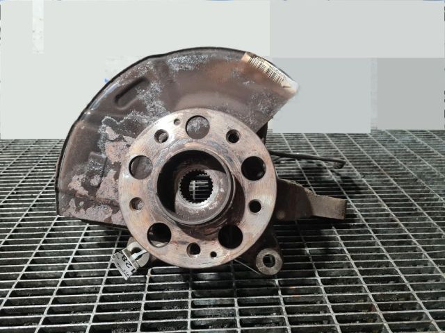 bontott SSANGYONG KORANDO Jobb első Csonkállvány