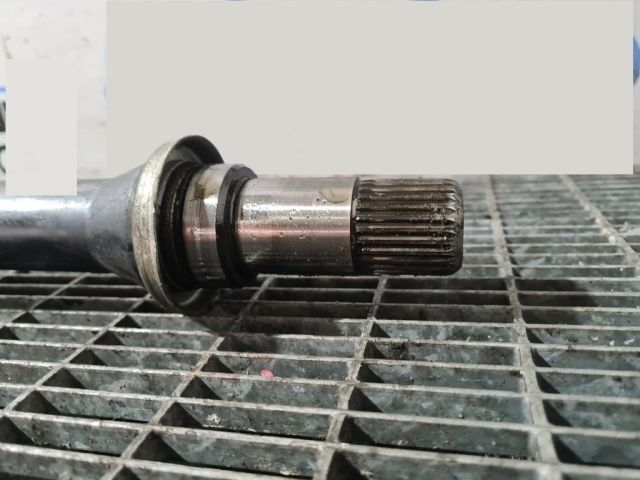 bontott SSANGYONG KORANDO Jobb Féltengely