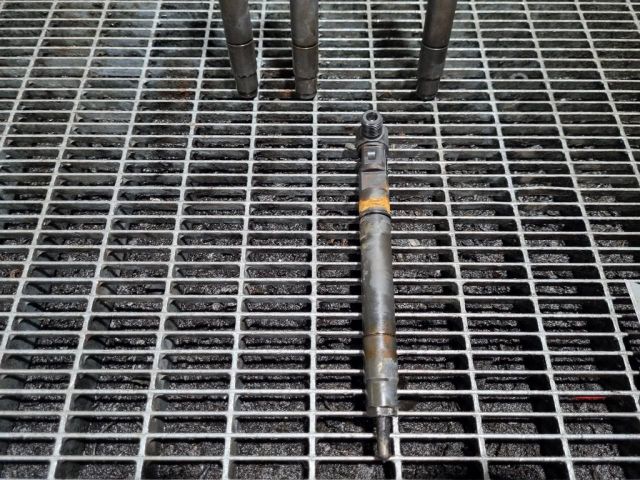 bontott SSANGYONG KORANDO Porlasztó (1 db)