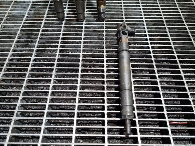 bontott SSANGYONG KORANDO Porlasztó (1 db)