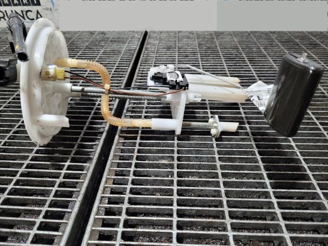 bontott SSANGYONG KORANDO Üzemanyagszint Jeladó