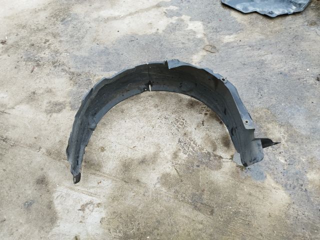 bontott SSANGYONG KORANDO Bal első Dobbetét (Kerékjárati, Műanyag)