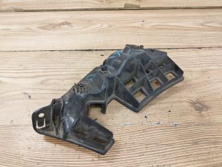 bontott SSANGYONG KORANDO Bal első Lökhárító Tartó (Műanyag)