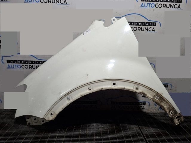 bontott SSANGYONG KORANDO Bal első Sárvédő