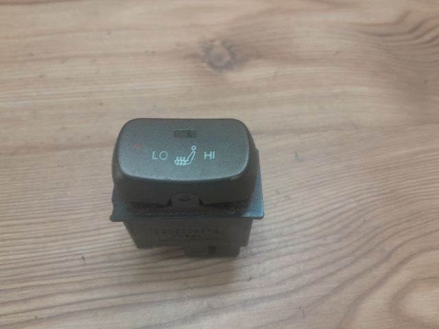 bontott SSANGYONG KORANDO Bal első Ülésfűtés Kapcsoló