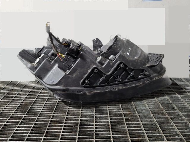 bontott SSANGYONG KORANDO Bal Fényszóró